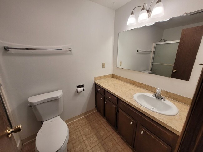 Foto del edificio - 3832 Auburn Rd NE