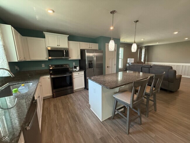 Foto del edificio - 2640 Stonebridge Dr