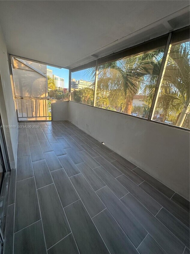 Foto del edificio - 9175 SW 77th Ave