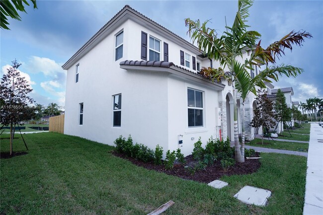 Foto del edificio - 12133 NW 23rd Ct