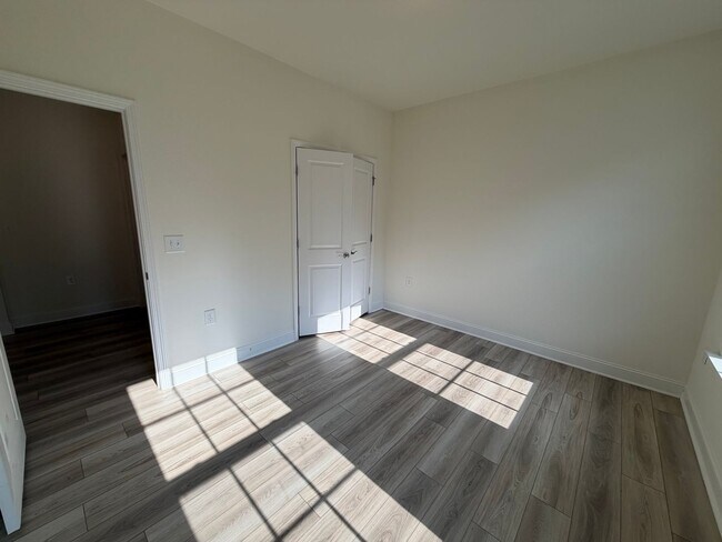 Foto del edificio - 763 Heartpine Dr