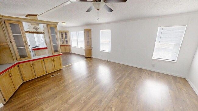Foto del edificio - "Charming 3-Bed, 2-Bath Retreat in Gatesvi...