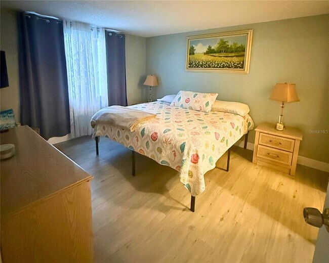 Foto del edificio - 22291 Westchester Blvd