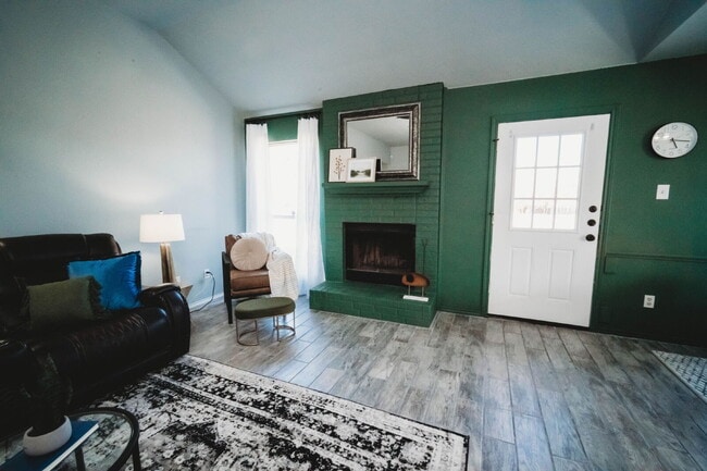 Building Photo - 2607 Rampart Loop