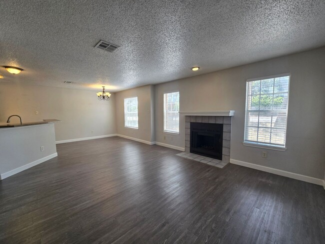 Building Photo - 4304 Duval Rd