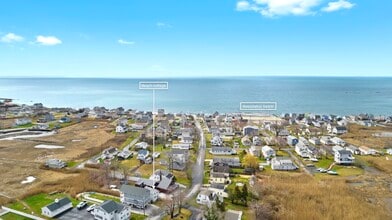 Building Photo - 102 Chalker Beach Rd