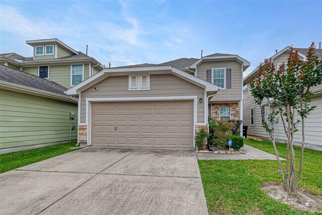 Building Photo - 6427 Wilshire Ridge