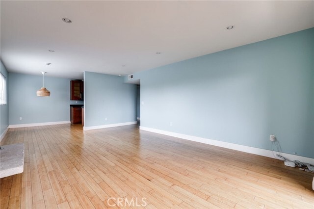 Foto del edificio - 6600 Warner Ave