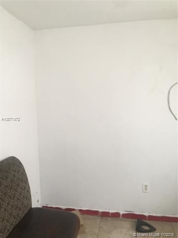 Foto del edificio - 7090 NW 17th Ave