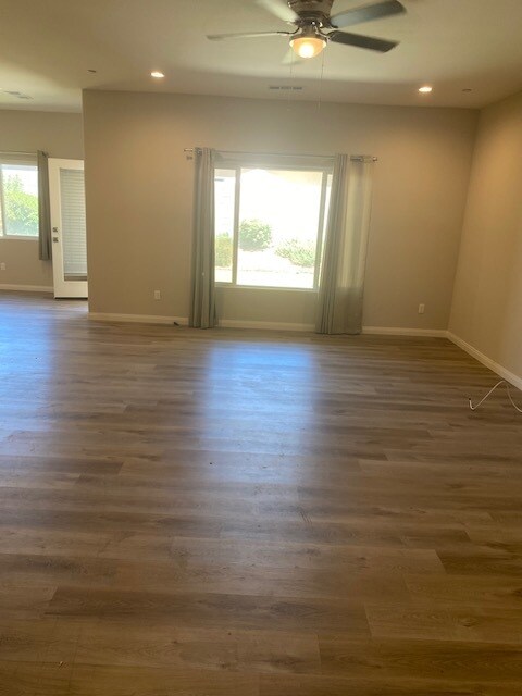 Foto del edificio - 8606 Littleton St