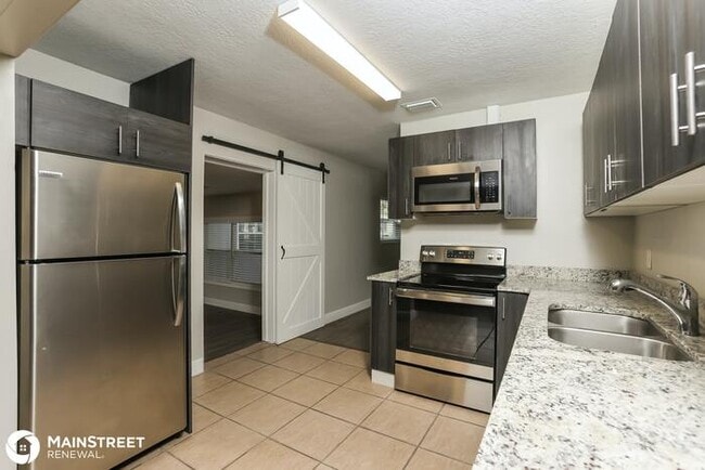 Building Photo - 1602 LINDALE AVE, EUSTIS, FL 32726