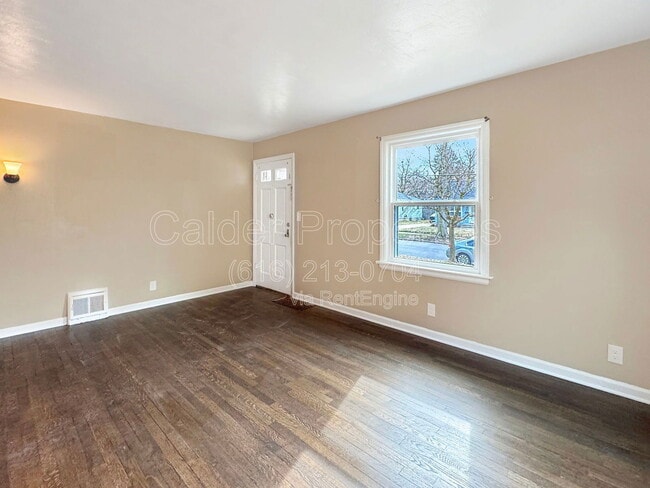 Foto del edificio - 1039 Kentwood Dr NE