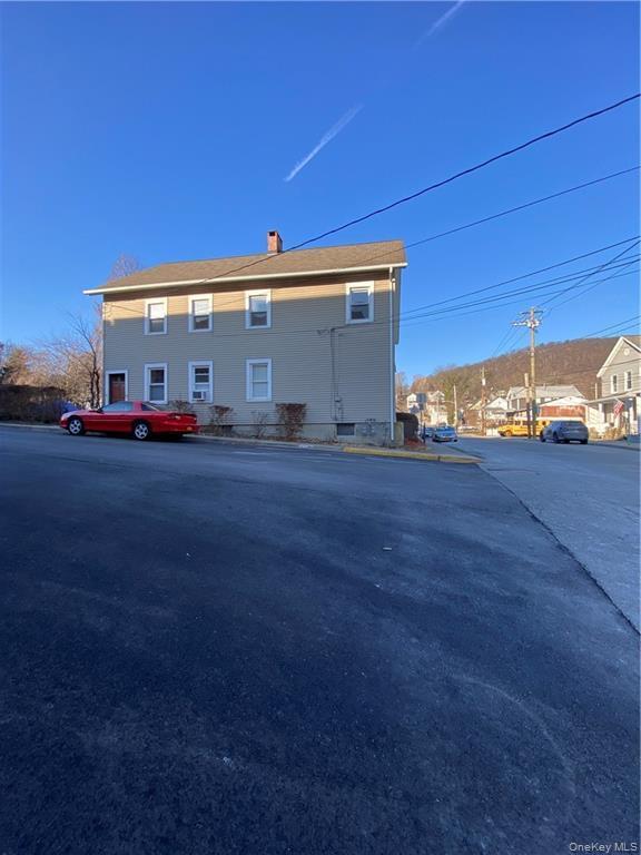 Foto del edificio - 13 Cozzens Ave