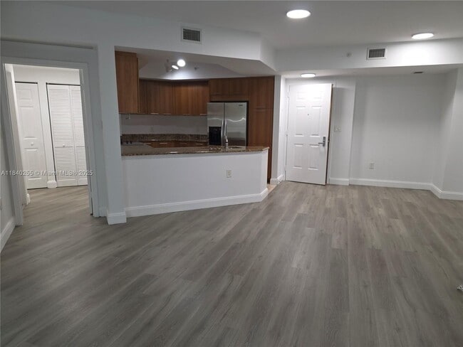 Foto del edificio - 510 NW 84th Ave