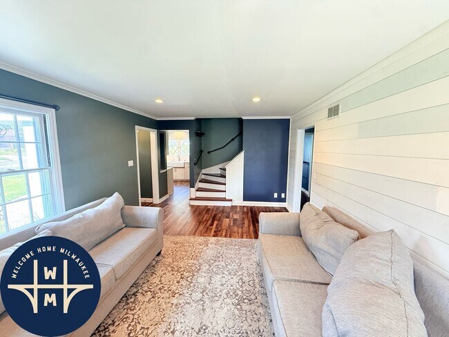 Foto del edificio - 10431 W Hillside Ave