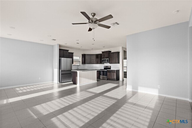 Foto del edificio - 1116 Coriander Rd