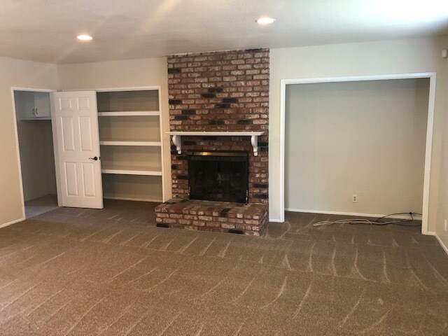 Building Photo - 14781 Lucinda Dr