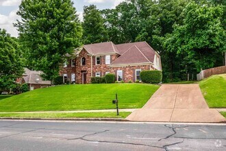 Building Photo - 5578 Southern Winds Dr