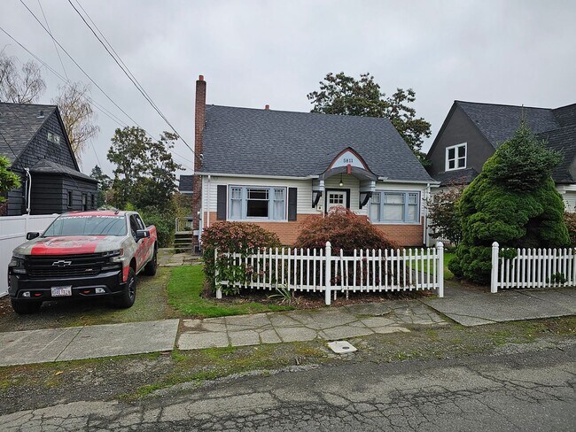 Foto del edificio - 3 Bed Home for Rent in Tacoma!