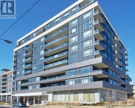 Building Photo - 2800-2800 Keele St