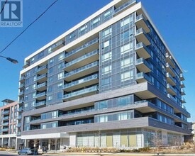Building Photo - 2800 Keele St