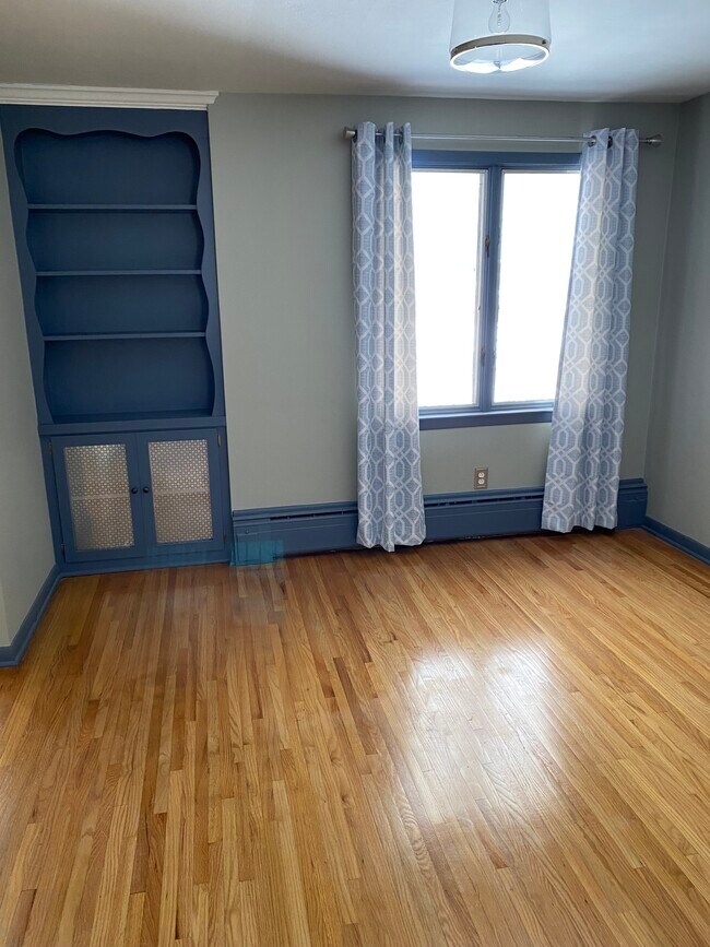 Dining Room - 75 Norfred Dr