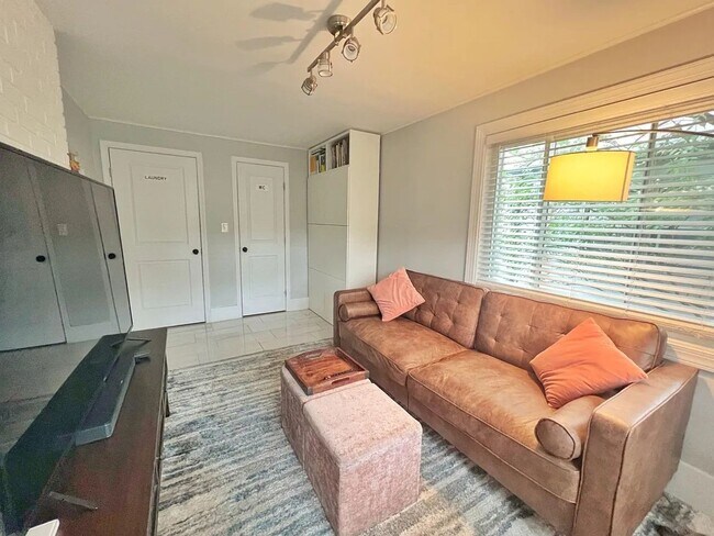 Foto del edificio - 820 Sligo Ave