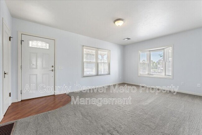 Foto del edificio - 1331 Ammons St