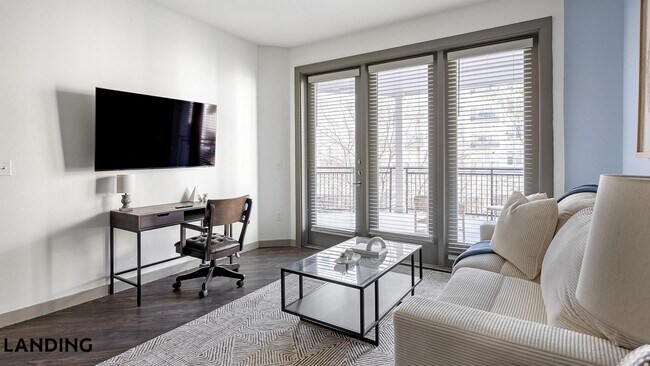 Foto del edificio - 101 S Center St