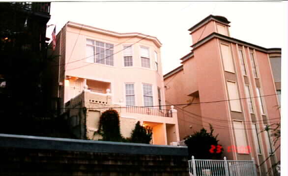 Primary Photo - 824-826 Castro St