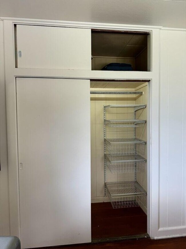 Foto del edificio - Ocean, Hilo Bay Views, Fully Restored Plantation Home