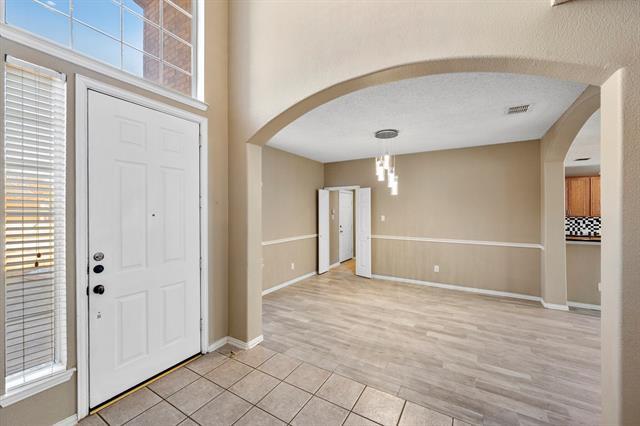 Building Photo - 1116 Wedgewood Dr