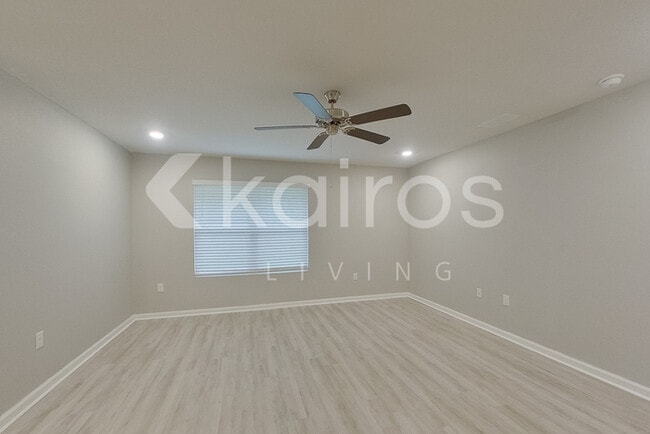 Building Photo - 4698 Malay Cir