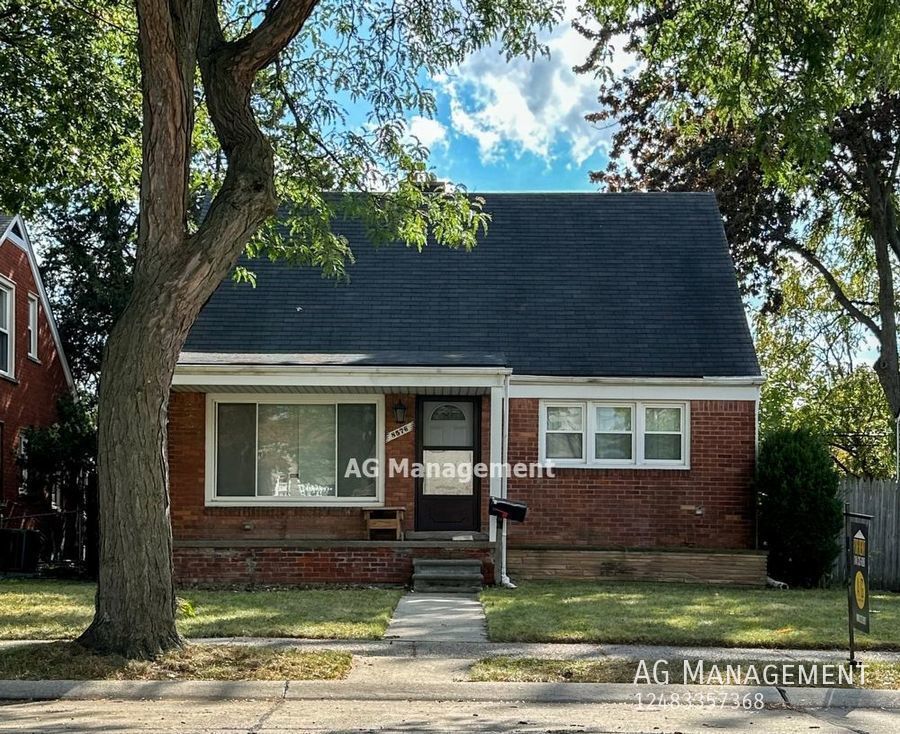 8576 Harding St, Center Line, MI 48015 Townhome Rentals in Center