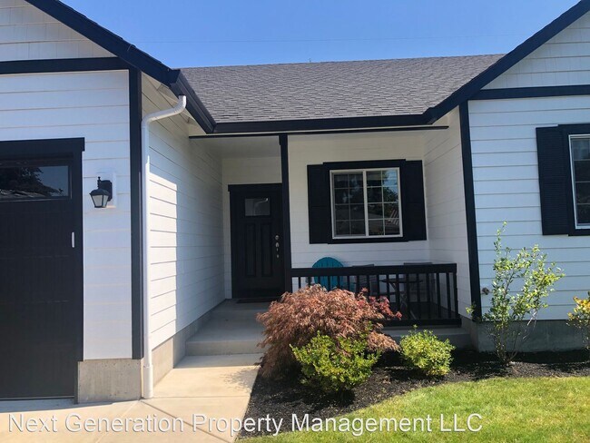 Foto del edificio - 3 br, 2 bath House - 2421 Benson Ln