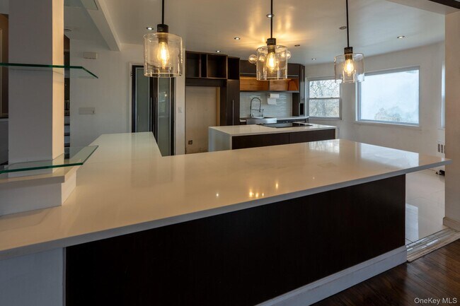 Building Photo - 21 Norton Dr