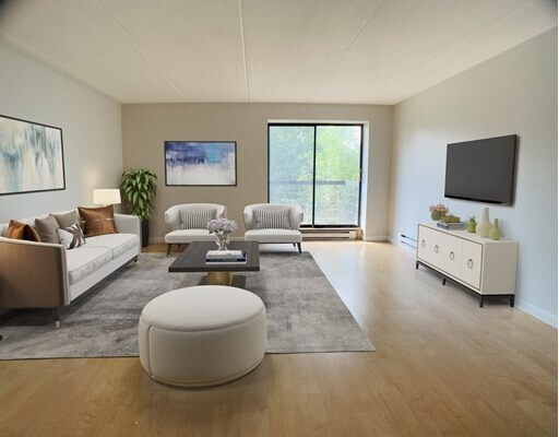 Foto del edificio - 46 Cochituate Rd