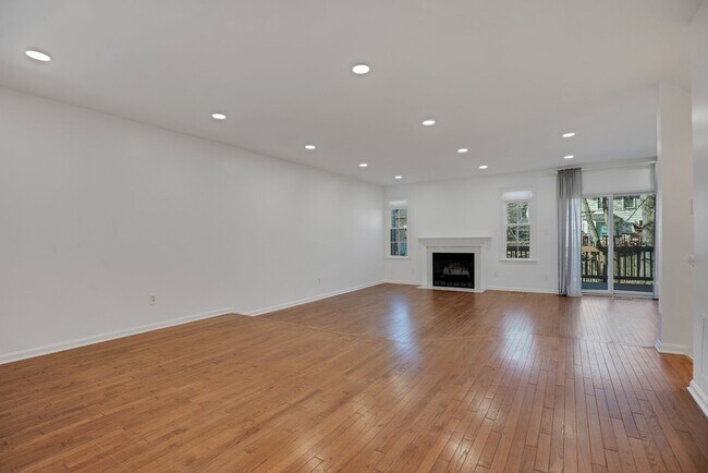 Foto del edificio - 6455 English Ivy Ct