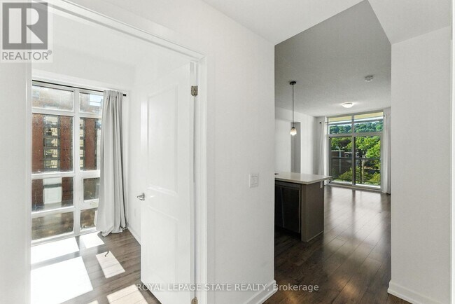 Photo du bâtiment - 81 Robinson St