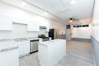 Building Photo - 317 Branch Ave