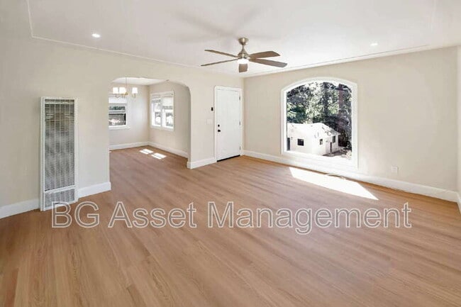 Foto del edificio - 2801 Sabral Cir