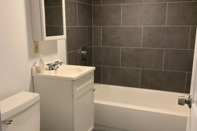 Brand-new bathroom! - 67 Cleverly Ct