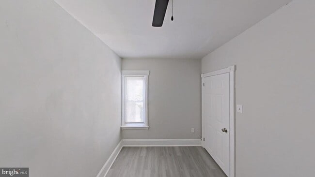 Building Photo - 2610 W 7th St