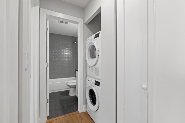 Foto del edificio - 516 W Aldine Ave