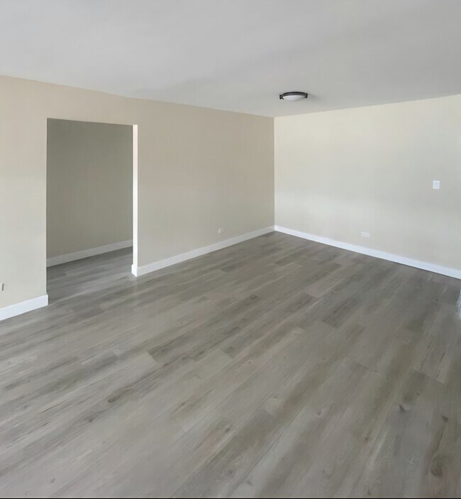 Foto del edificio - 1322 W Lunt Ave