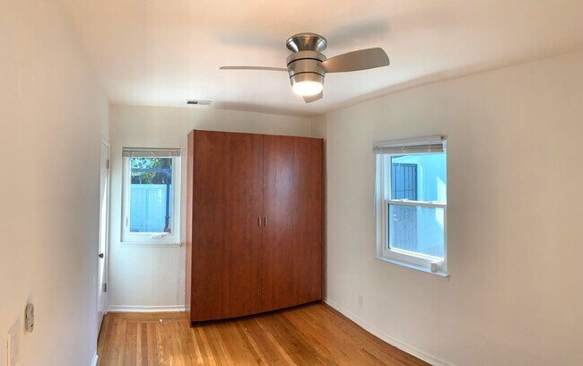 Foto del edificio - 1084 16th St