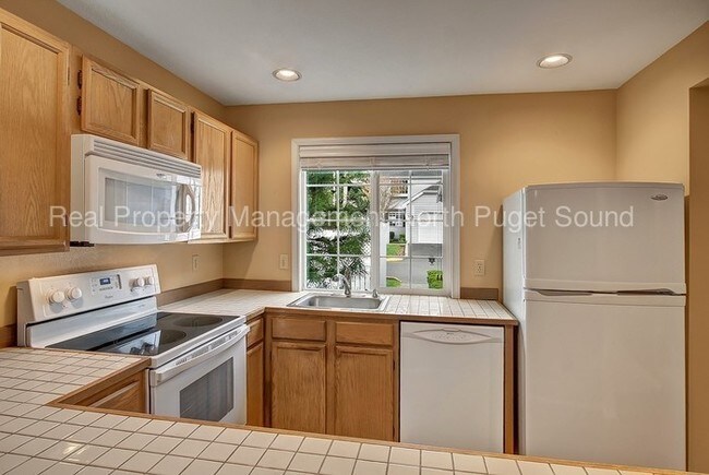 Foto del edificio - 11628 Admiralty Way