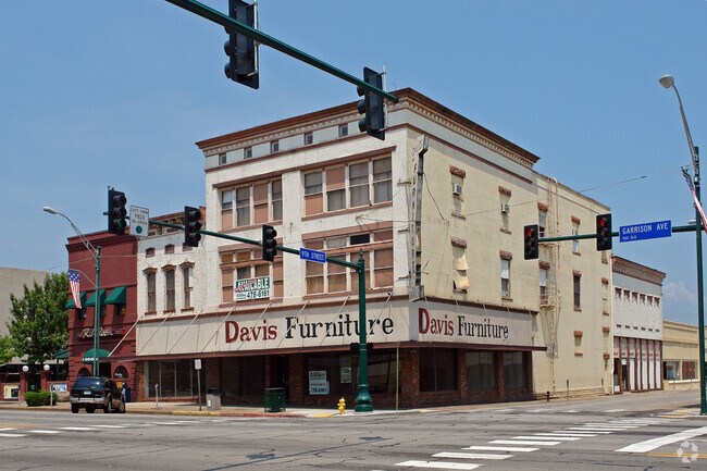 Building Photo - The Ivory House Lofts