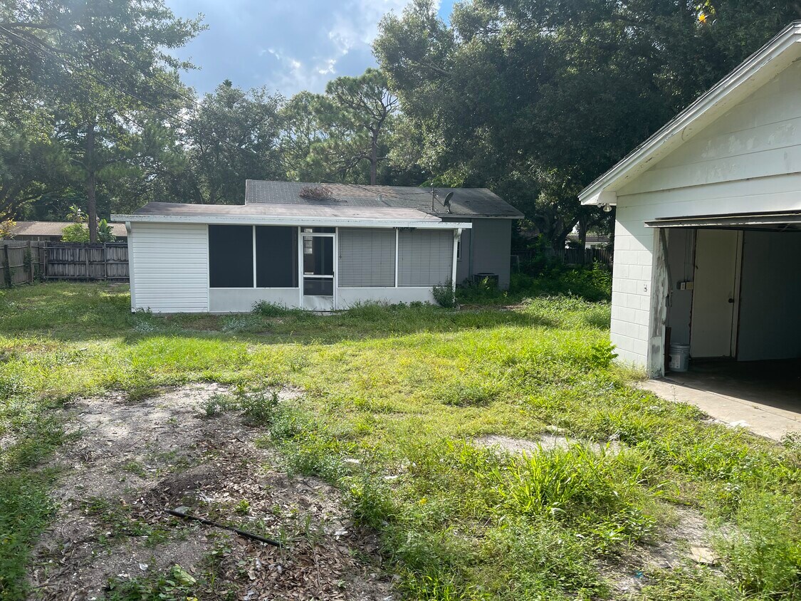 Building Photo - 3101 29th St N