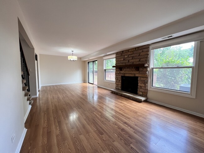 Building Photo - 101 Indian Trail Dr